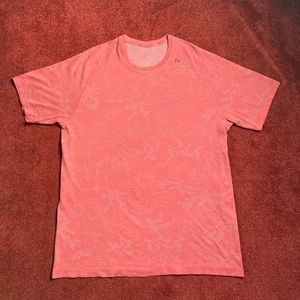 Lululemon Camo Metal Vent Tech XL Shirt Salmon